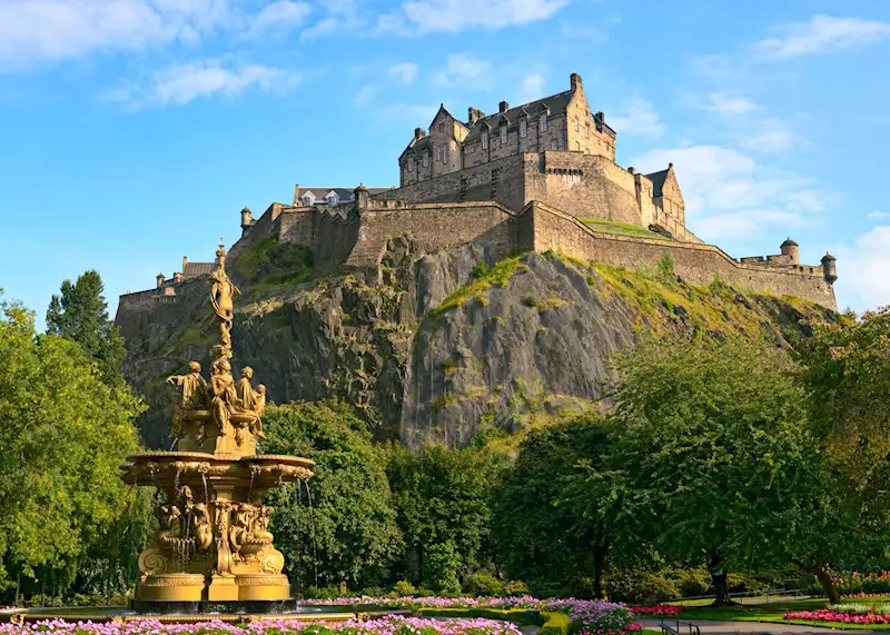 Edinburgh – nähtävyyksiä ja matkakohde