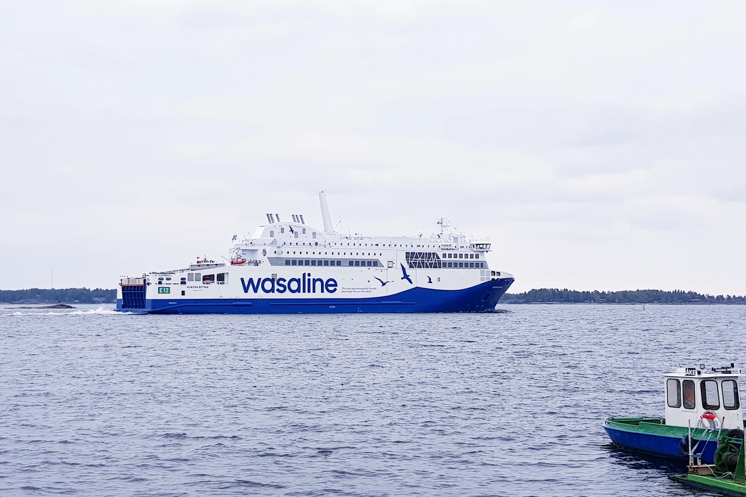 Aurora Botnia lähdössä Vaasasta